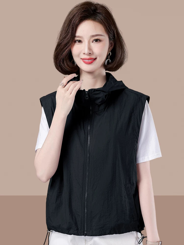 Áo Gilê Vest Có Mũ Dáng Ngắn – Mỏng Nhẹ Trẻ Trung, Hè 2026