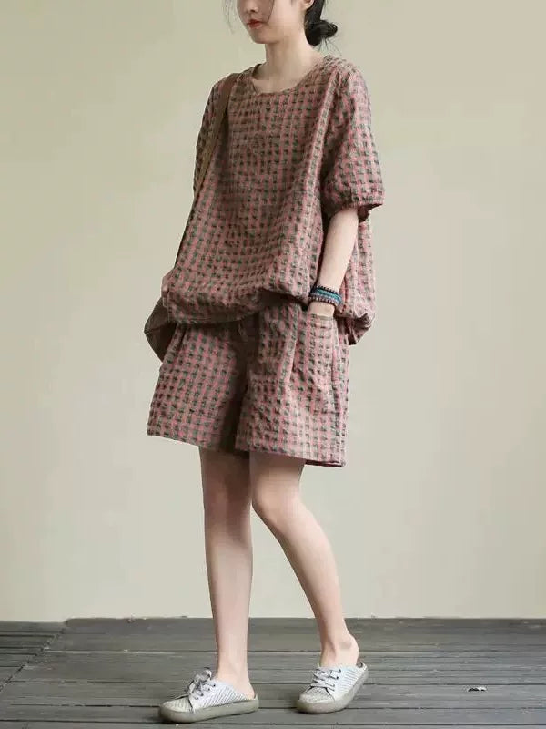 Set 2 Món Áo Thun Kẻ Caro + Quần Short Cotton – Bigsize Retro Nghệ Thuật, Hè 2026