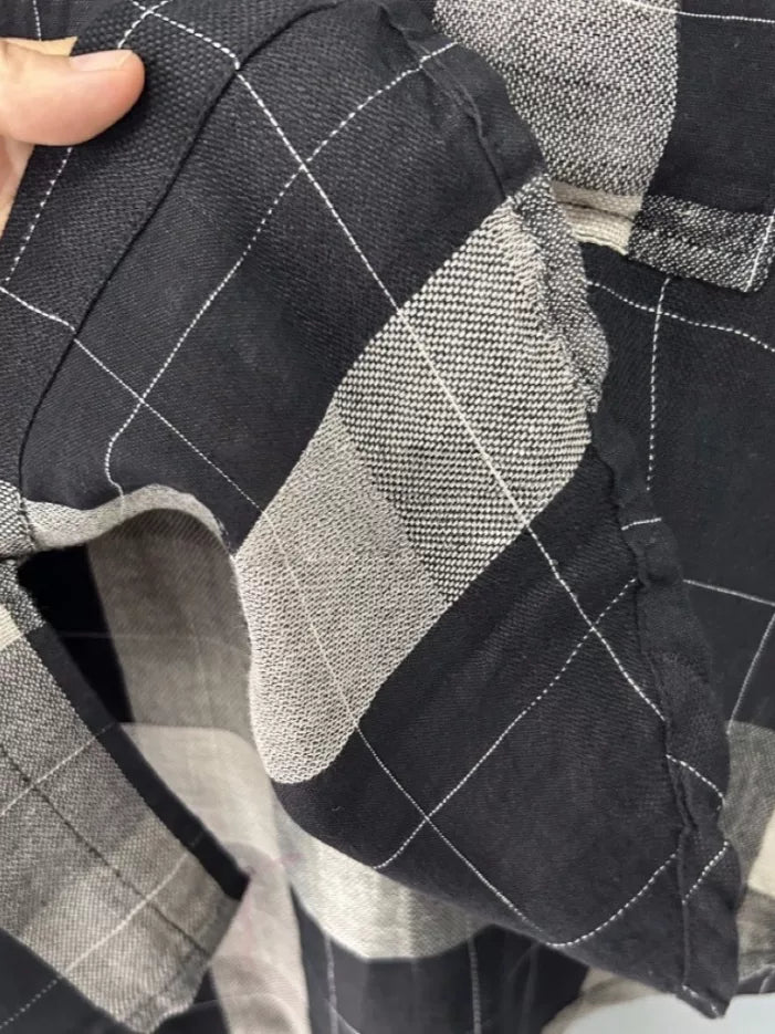 Áo Sơ Mi Kẻ Caro Cotton Linen Tay Ngắn – Dáng Rộng Cổ Điển, Hè 2026