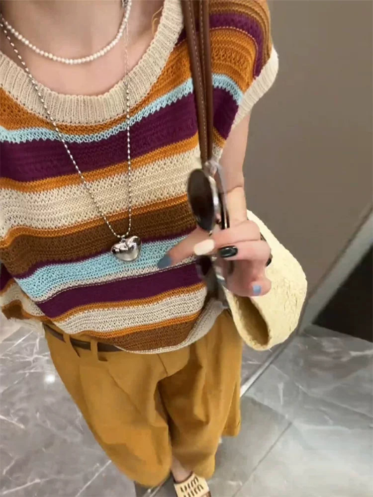 Set Áo Thun Kẻ Sọc Phối Màu + Quần Casual – Phong Cách Nhẹ Nhàng, Hè 2026
