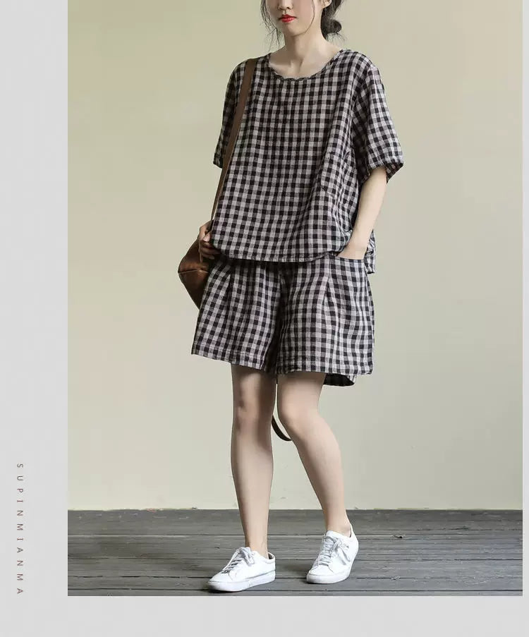 Set 2 Món Áo Thun Kẻ Caro + Quần Short Cotton – Bigsize Retro Nghệ Thuật, Hè 2026
