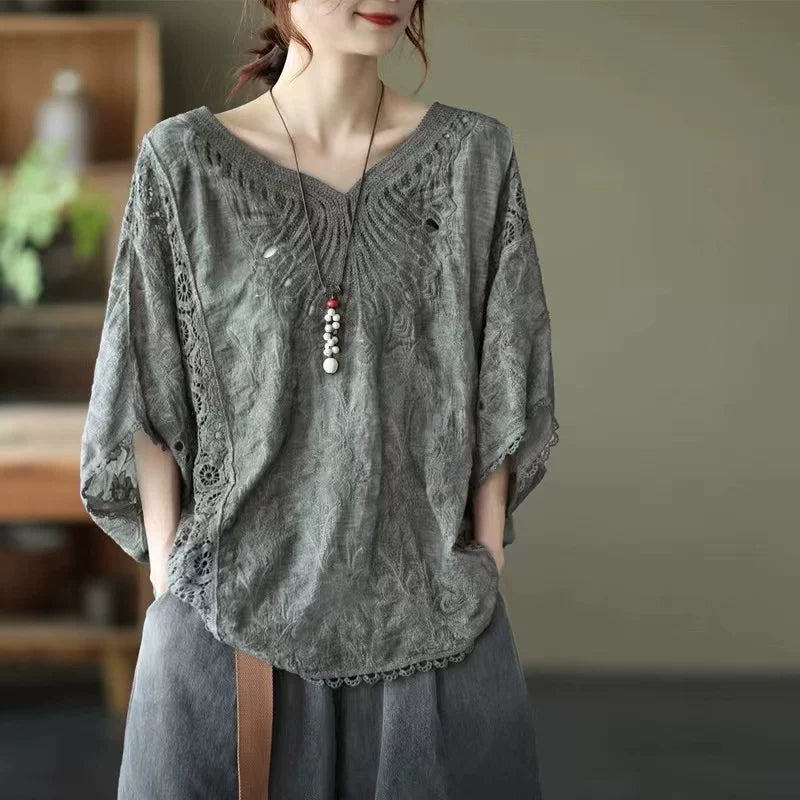 Áo Khoác Móc Hoa Cotton Tay Dơi – Dáng Rộng Thoáng Mát Freesize, Hè 2026