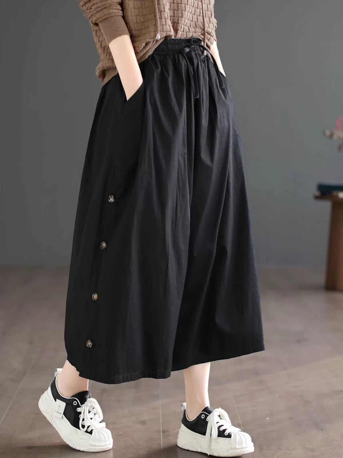 Quần Váy Cotton Ống Rộng Cạp Chun Buộc Dây – Màu Trơn Dáng Lửng, Hè 2026