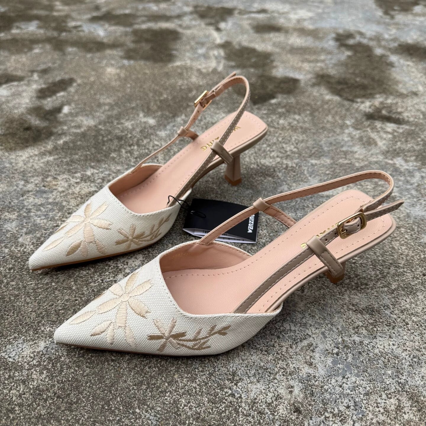 Giày cao gót mũi nhọn hở gót thêu hoa phong cách Pháp - quai sau, gót thanh mảnh 6-8cm