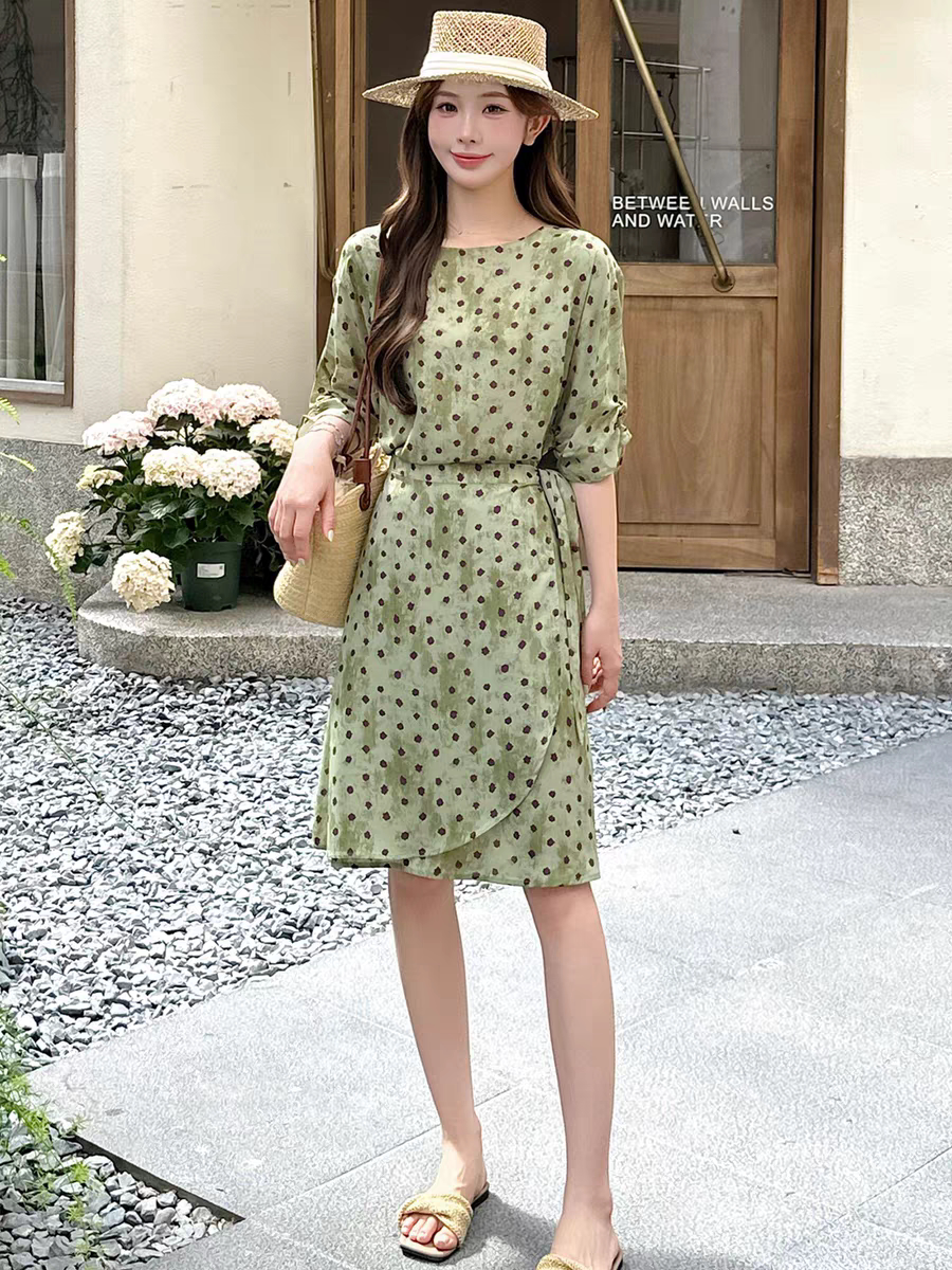 Polka Dot Wrap Dress with Half Sleeves B585