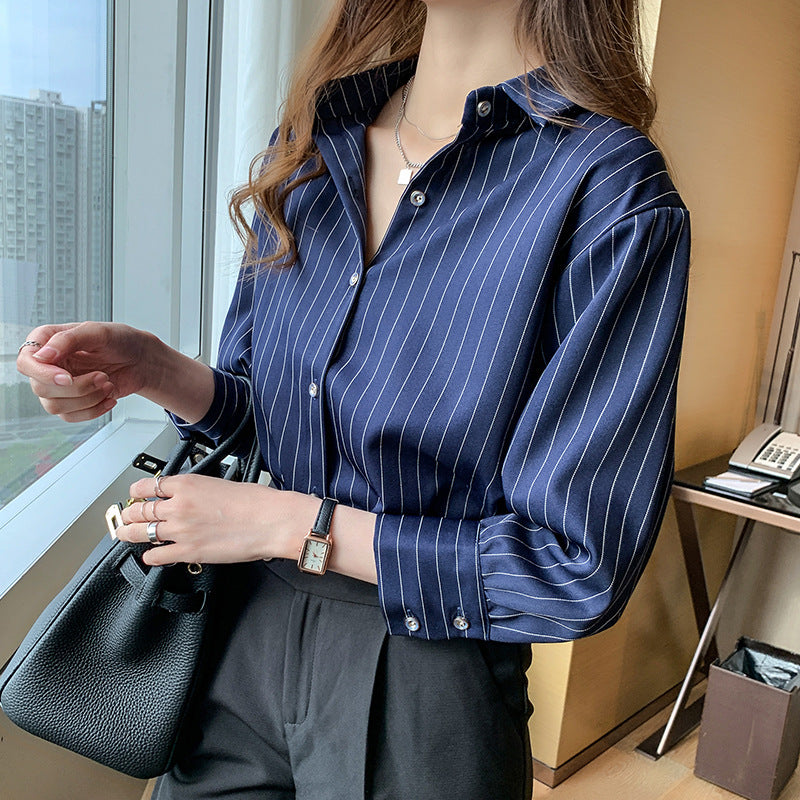 Áo sơ mi voan sọc dọc tay ba phần tư nhẹ nhàng và trưởng thành D262240