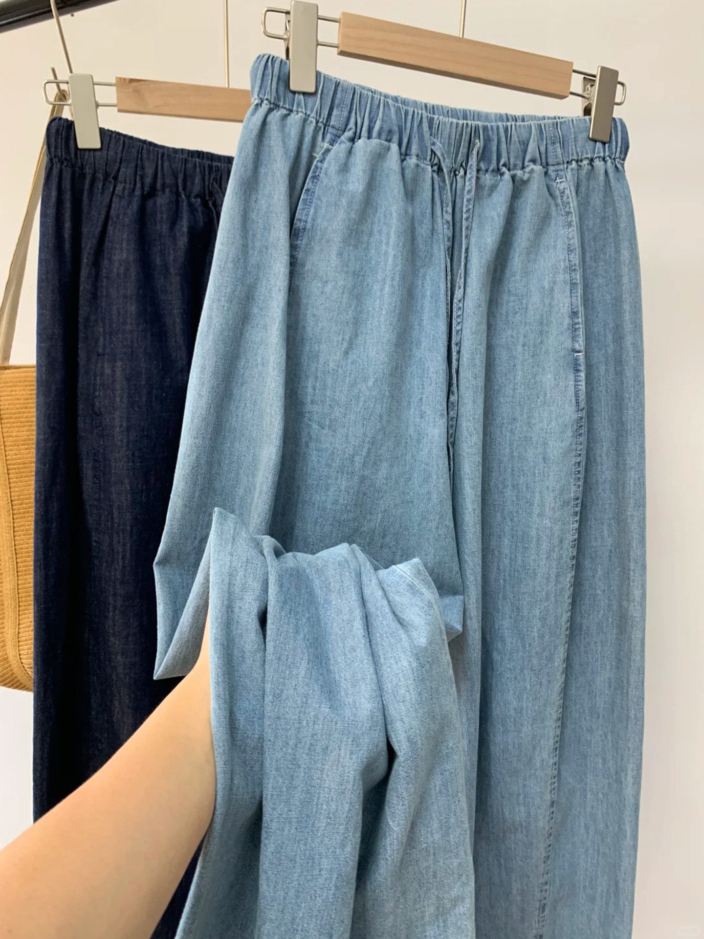 Quần Jean Ống Rộng Lưng Cao Vải Mỏng Mát - Dáng Lửng Che Khuyết Điểm