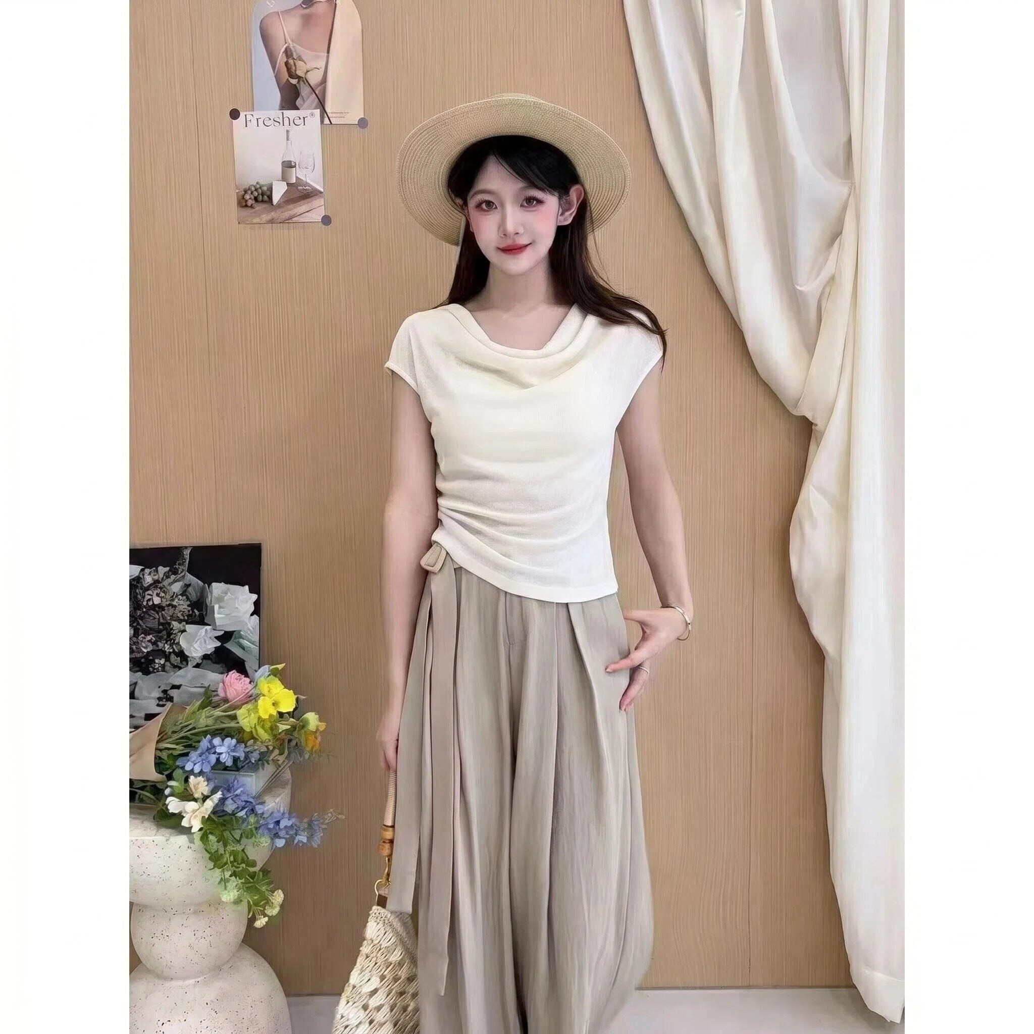 Set 2 món áo trễ vai + quần ống rộng buộc dây B540