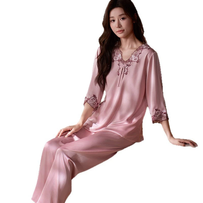 Bộ đồ ngủ lụa đá phối ren cổ chữ V tay dài - chất liệu mỏng nhẹ, sang trọng, mặc nhà cao cấp