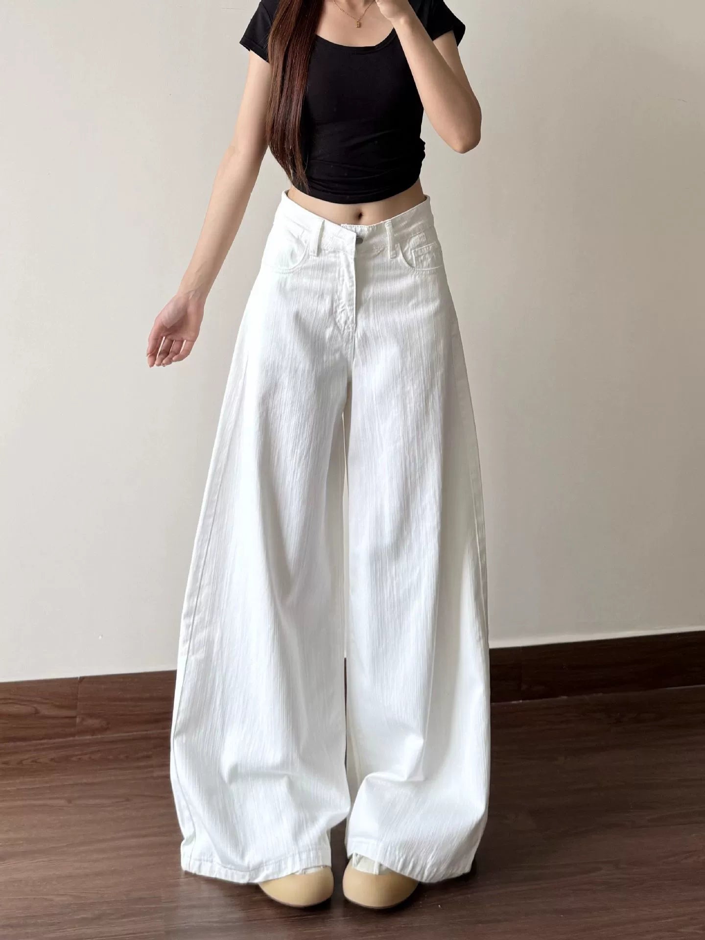 Quần Jeans Trắng Ống Rộng Cạp Thấp Tôn Dáng