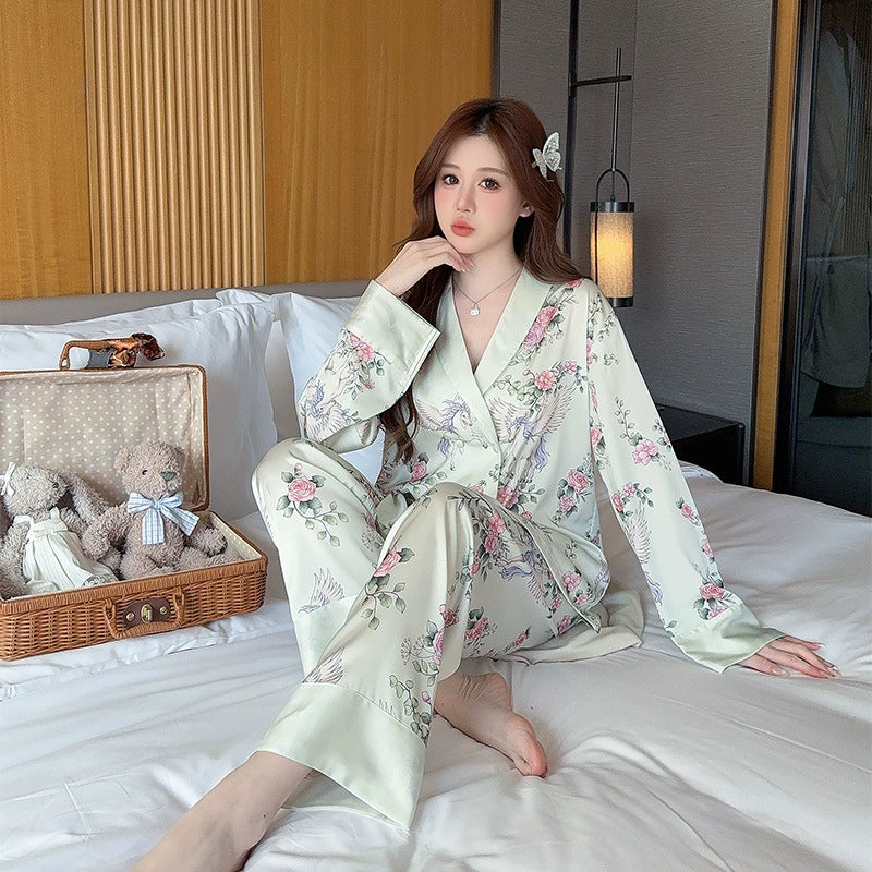 Bộ đồ ngủ lụa băng tay dài phong cách Pháp - vải lụa nhân tạo mát mẻ, nhiều hoạ tiết