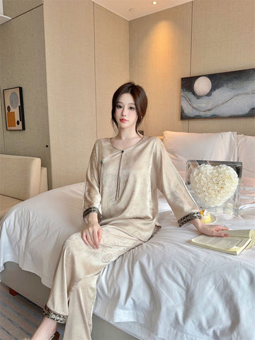 Bộ đồ ngủ kiểu Trung Hoa màu vàng vải jacquard mỏng thiết kế rộng rãi DN101250