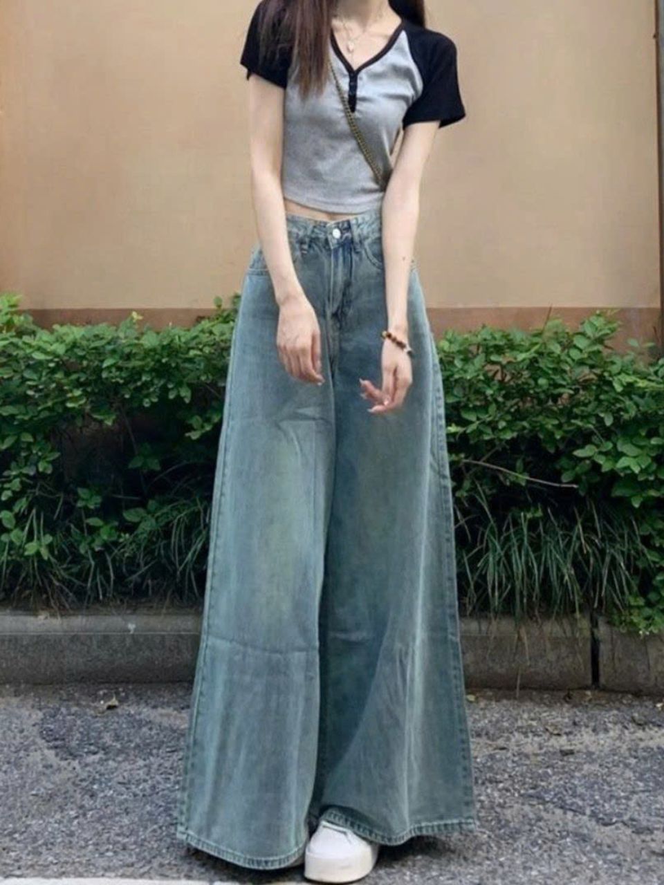 Quần jeans ống rộng retro nữ, cạp cao, phong cách mới cho mùa xuân Quảng Châu QJ061250