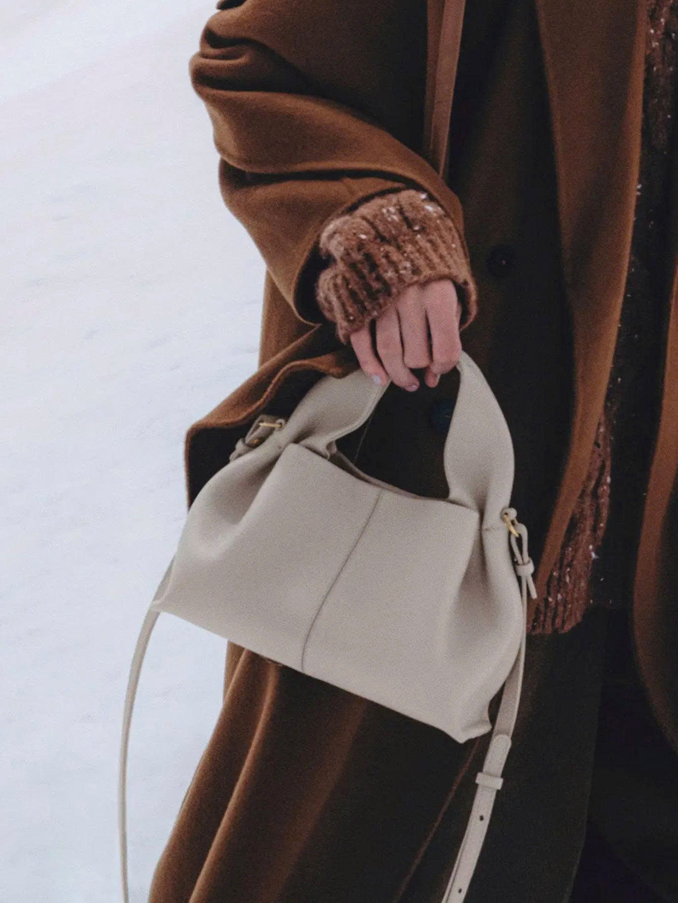 Women's Cloud Fashion Handbag – Shoulder & Crossbody Bag TX037260