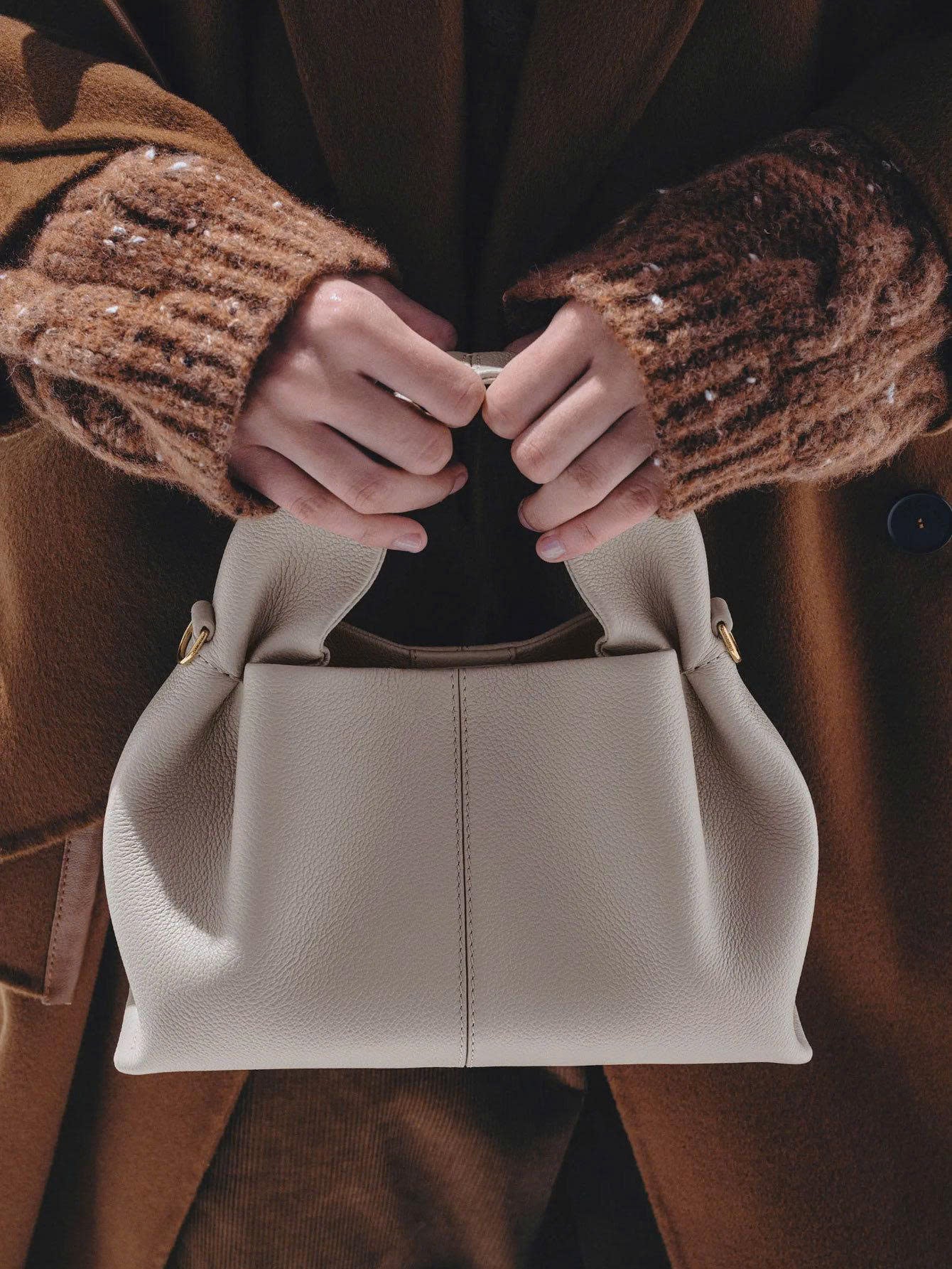 Women's Cloud Fashion Handbag – Shoulder & Crossbody Bag TX037260